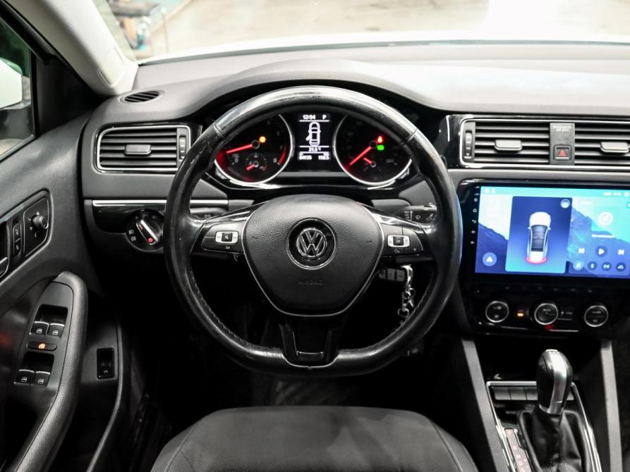 Volkswagen Jetta VI Рестайлинг Екатеринбург  - изображение 12