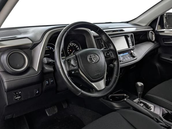 Toyota RAV4 IV (XA40) Рестайлинг с пробегом 2018 года, цена 2 377 500 рублей, 120339 км, внедорожник, Автокод Объявления