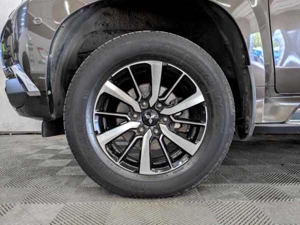 Mitsubishi Pajero Sport III с пробегом 2017 года, цена 3 100 000 рублей, 107178 км, внедорожник, Автокод Объявления