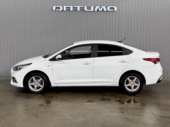 Hyundai Solaris II с пробегом 2020 года, цена 1 537 000 рублей, 139688 км, седан, Автокод Объявления