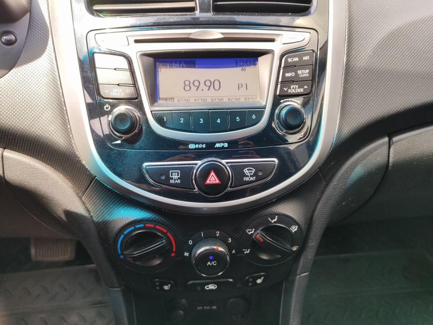 Hyundai Solaris I Москва  - изображение 14