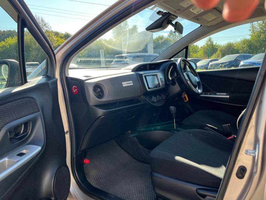Toyota Vitz III (XP130) Рестайлинг Томск  - изображение 10