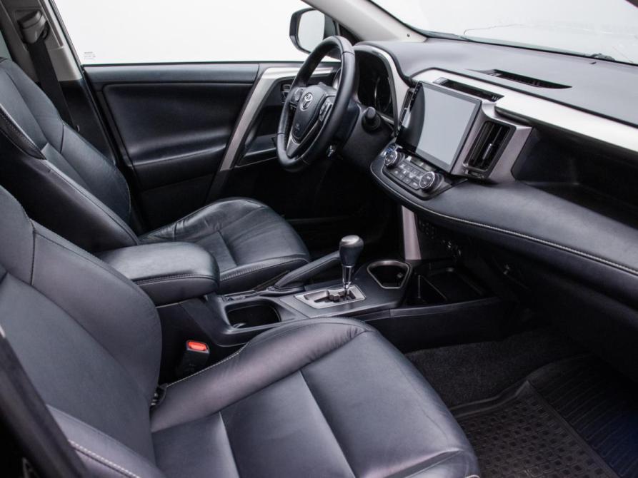 Toyota RAV4 IV (XA40) Рестайлинг Москва  - изображение 9