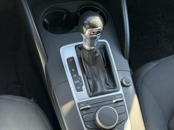 Audi A3 III (8V) с пробегом 2015 года, цена 1 270 000 рублей, 171243 км, седан, Автокод Объявления