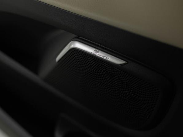 Новый Mercedes-Benz V-Класс III (W447) Рестайлинг 2 2026 года, цена 15 550 000 рублей, минивэн, Автокод Объявления