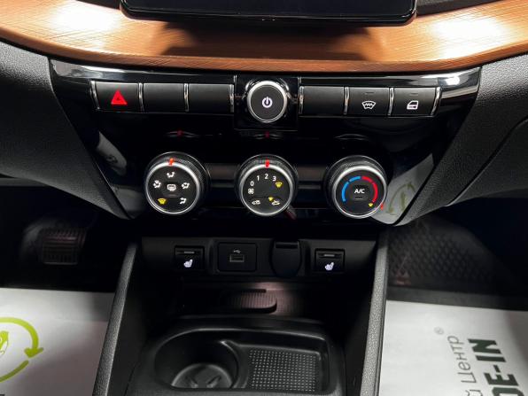 Lada (ВАЗ) Vesta I Рестайлинг (NG) с пробегом 2024 года, цена 1 560 000 рублей, 28753 км, универсал, Автокод Объявления
