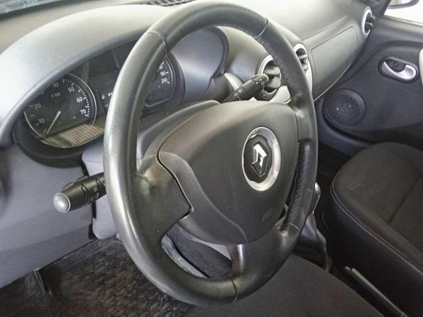 Renault Sandero I с пробегом 2011 года, цена 585 000 рублей, 184035 км, хэтчбек, Автокод Объявления