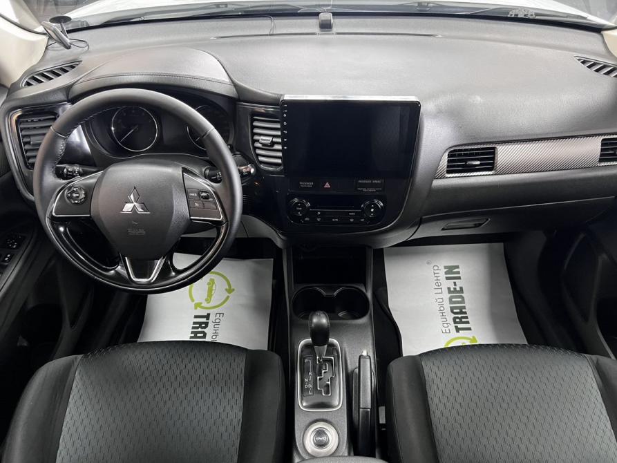 Mitsubishi Outlander III Рестайлинг 2 Тверь  - изображение 11