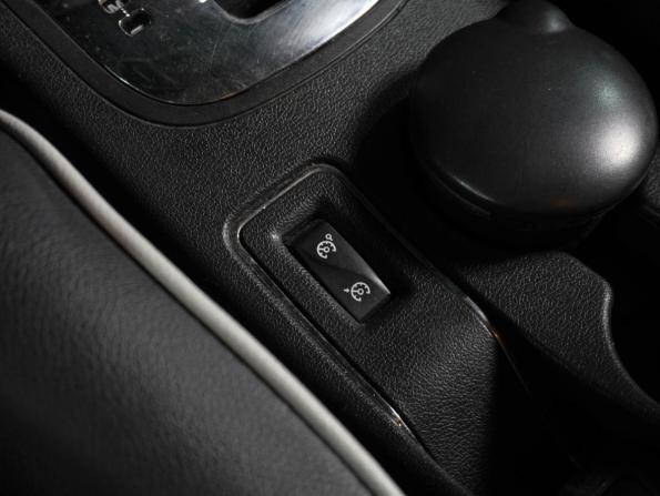 Renault Fluence I Рестайлинг с пробегом 2013 года, цена 969 000 рублей, 186683 км, седан, Автокод Объявления