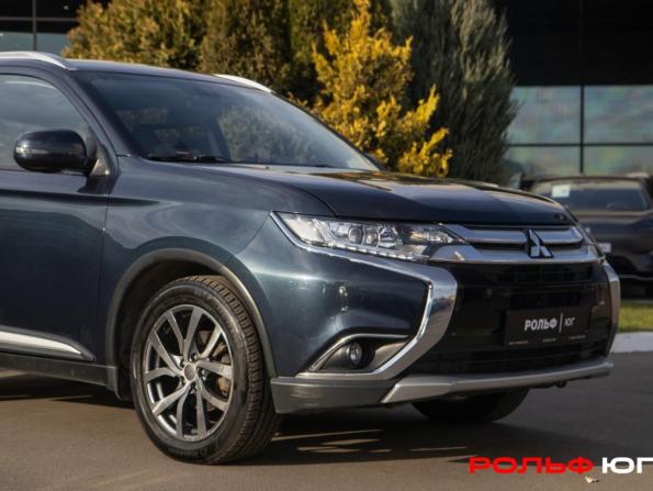 Mitsubishi Outlander III Рестайлинг 2 с пробегом 2017 года, цена 1 948 000 рублей, 124127 км, внедорожник, Автокод Объявления