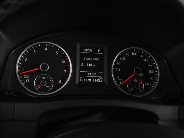 Volkswagen Tiguan I Рестайлинг с пробегом 2016 года, цена 1 369 000 рублей, 187377 км, внедорожник, Автокод Объявления