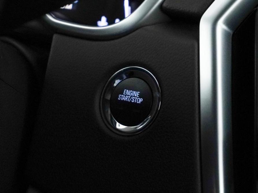 Cadillac SRX II Рестайлинг Москва  - изображение 18