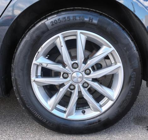 Kia Cerato III Рестайлинг (Classic) с пробегом 2019 года, цена 1 250 000 рублей, 135000 км, седан, Автокод Объявления