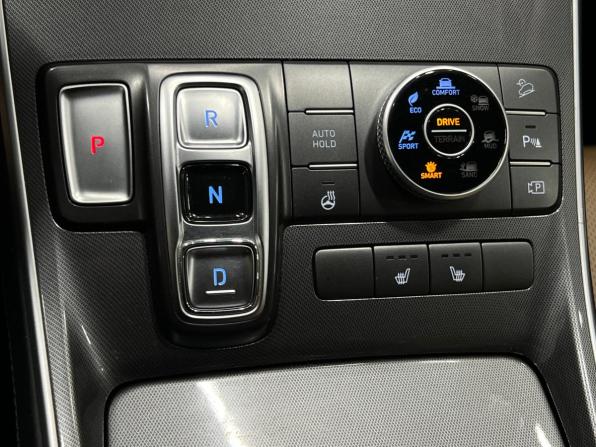 Hyundai Santa Fe IV Рестайлинг с пробегом 2021 года, цена 2 980 000 рублей, 115500 км, внедорожник, Автокод Объявления