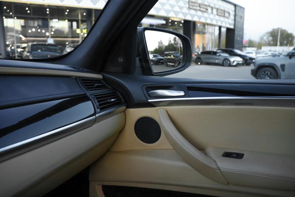 BMW X5 II (E70) Рестайлинг Москва  - изображение 19