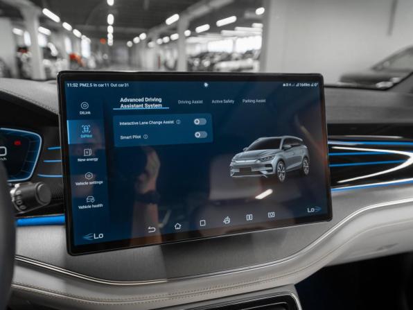 BYD Tang II Рестайлинг 2 с пробегом 2022 года, цена 4 550 000 рублей, 47601 км, внедорожник, Автокод Объявления