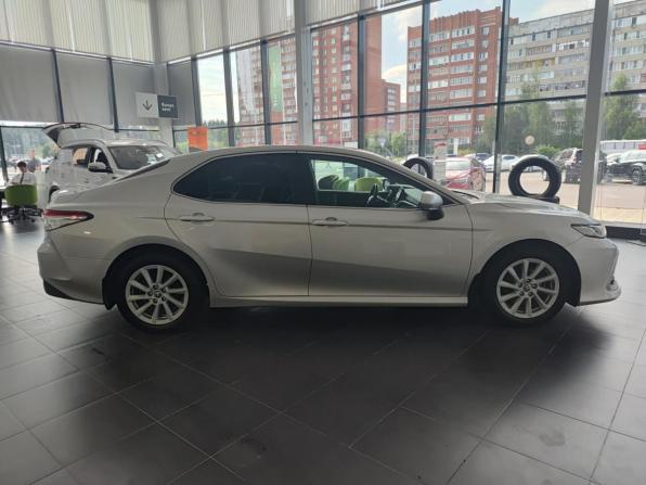 Toyota Camry VIII (XV70) Рестайлинг с пробегом 2021 года, цена 2 850 000 рублей, 135077 км, седан, Автокод Объявления
