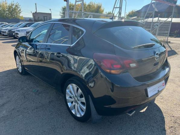 Opel Astra J с пробегом 2011 года, цена 612 850 рублей, 221866 км, хэтчбек, Автокод Объявления
