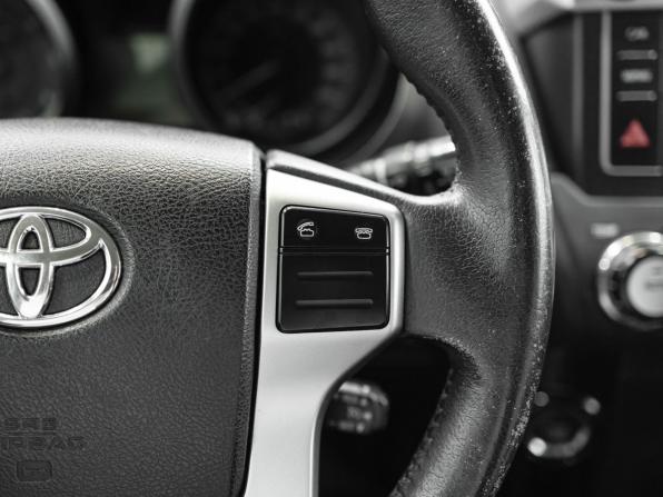 Toyota Land Cruiser Prado 150 Series Рестайлинг 1 с пробегом 2015 года, цена 2 960 000 рублей, 175839 км, внедорожник, Автокод Объявления