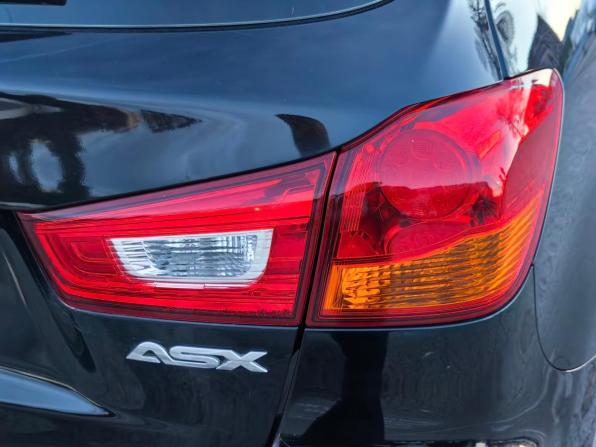 Mitsubishi ASX I с пробегом 2011 года, цена 895 000 рублей, 175000 км, внедорожник, Автокод Объявления