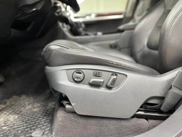 Volkswagen Touareg II с пробегом 2013 года, цена 2 149 000 рублей, 154230 км, внедорожник, Автокод Объявления