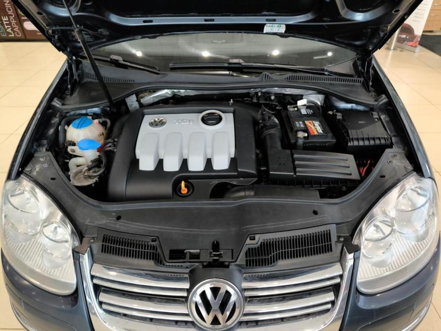 Volkswagen Jetta V Казань  - изображение 11