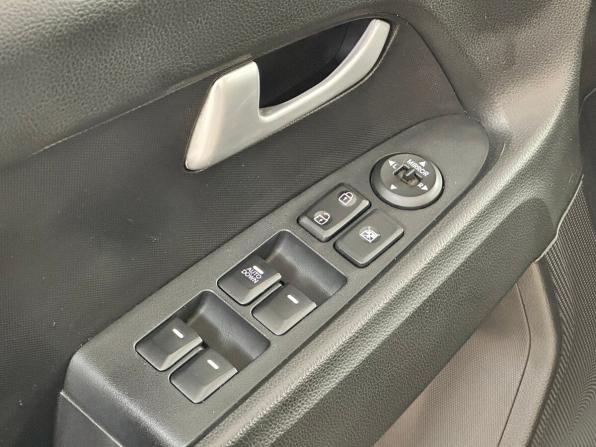 Kia Sportage III с пробегом 2013 года, цена 995 000 рублей, 230399 км, внедорожник, Автокод Объявления