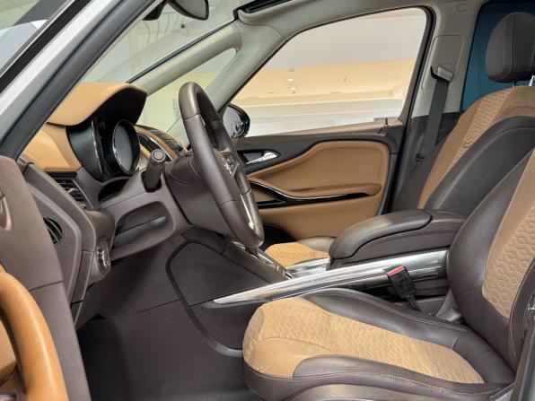 Opel Zafira C с пробегом 2013 года, цена 1 090 000 рублей, 130830 км, компактвэн, Автокод Объявления