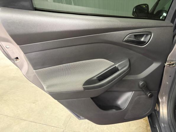 Ford Focus III с пробегом 2012 года, цена 947 000 рублей, 97937 км, седан, Автокод Объявления
