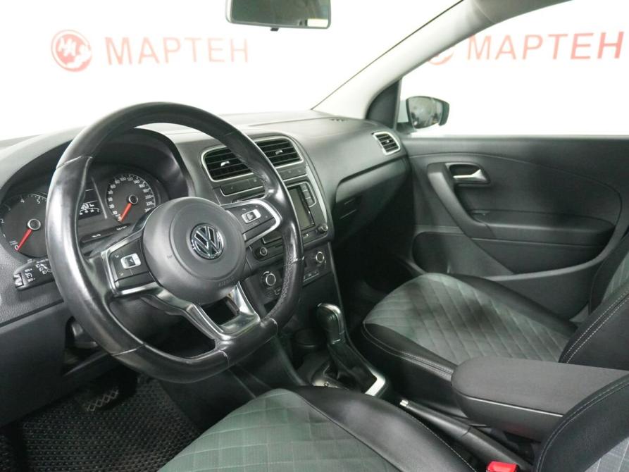 Volkswagen Polo V Рестайлинг Вологда  - изображение 9