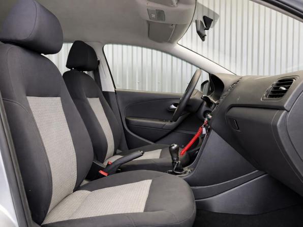 Volkswagen Polo V с пробегом 2014 года, цена 817 000 рублей, 161787 км, седан, Автокод Объявления