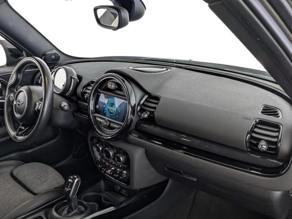 Mini Clubman II Рестайлинг с пробегом 2019 года, цена 1 910 000 рублей, 187144 км, универсал, Автокод Объявления