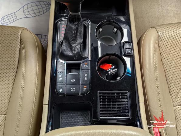Kia Carnival III с пробегом 2019 года, цена 2 980 000 рублей, 151000 км, минивэн, Автокод Объявления