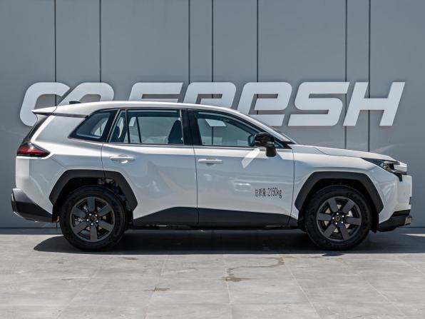 Toyota RAV4 VI (XA60) с пробегом 2026 года, цена 4 220 000 рублей, 15 км, внедорожник, Автокод Объявления