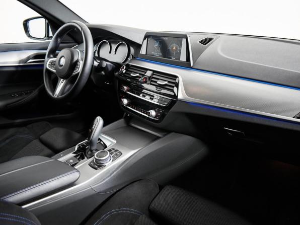 BMW 5 серии VII (G30/G31/G38) с пробегом 2019 года, цена 3 770 000 рублей, 66600 км, седан, Автокод Объявления