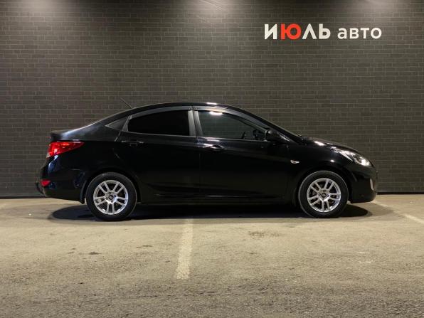 Hyundai Solaris I с пробегом 2012 года, цена 700 000 рублей, 250280 км, седан, Автокод Объявления