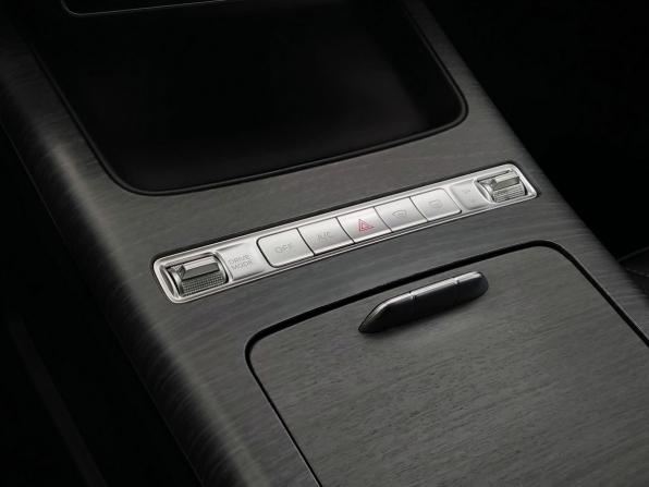 Geely Preface I с пробегом 2024 года, цена 2 550 000 рублей, 16831 км, седан, Автокод Объявления