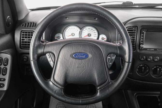Ford Maverick III с пробегом 2005 года, цена 579 000 рублей, 226494 км, внедорожник, Автокод Объявления