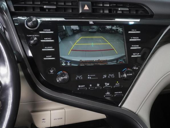 Toyota Camry VIII (XV70) с пробегом 2019 года, цена 2 760 000 рублей, 132316 км, седан, Автокод Объявления