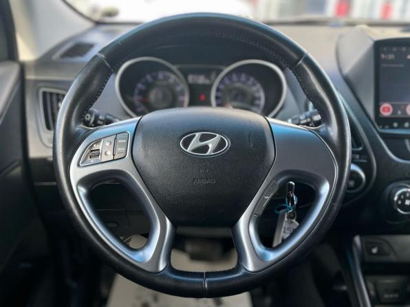 Hyundai ix35 I Рестайлинг с пробегом 2014 года, цена 1 310 000 рублей, 115600 км, внедорожник, Автокод Объявления