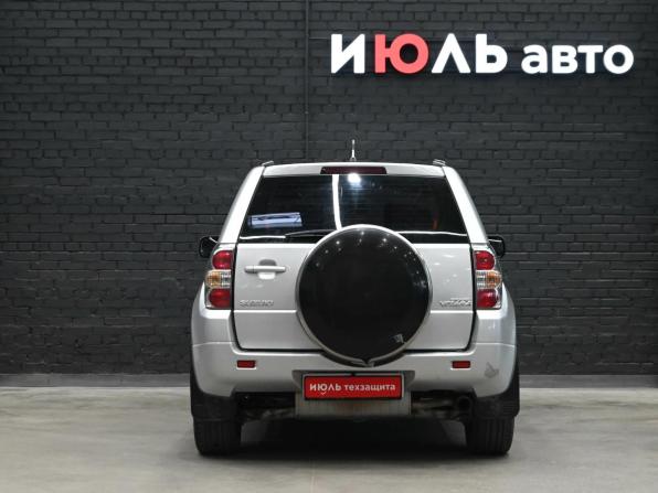 Suzuki Grand Vitara II с пробегом 2006 года, цена 790 000 рублей, 132152 км, внедорожник, Автокод Объявления