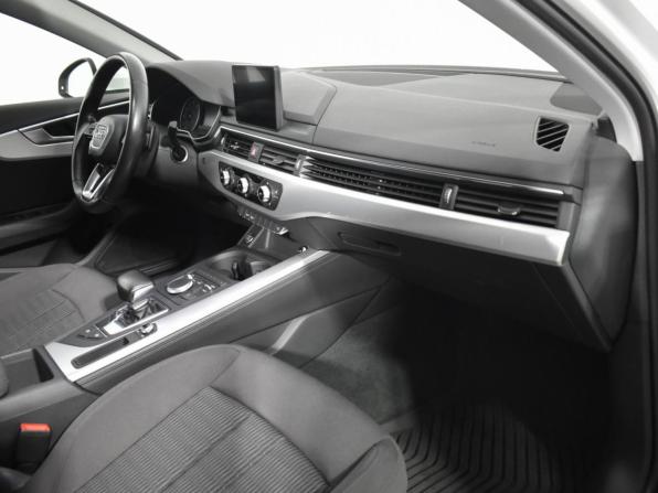 Audi A4 V (B9) с пробегом 2016 года, цена 1 950 000 рублей, 138462 км, седан, Автокод Объявления