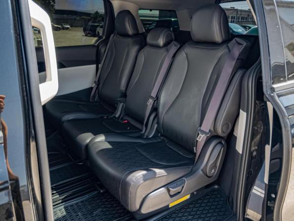 Kia Carnival IV с пробегом 2022 года, цена 4 970 000 рублей, 26442 км, минивэн, Автокод Объявления