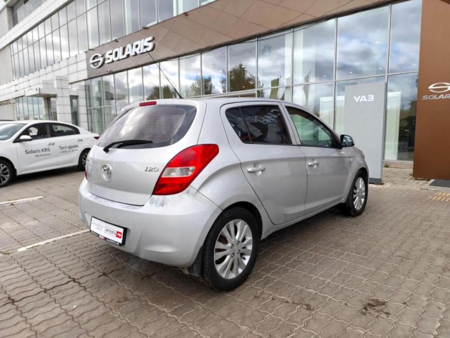 Hyundai i20 I Набережные Челны  - изображение 18