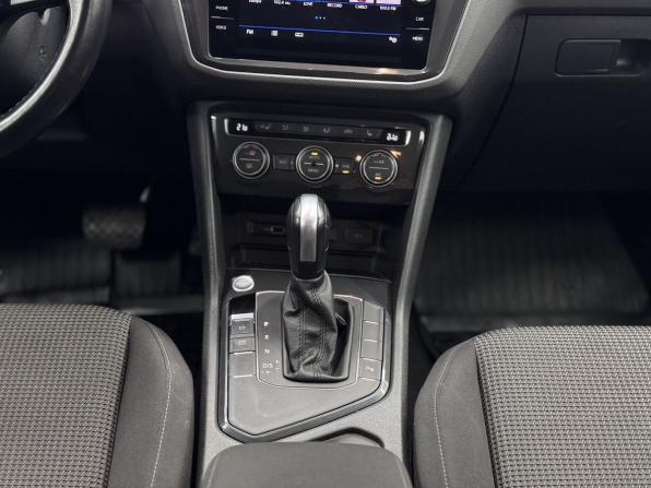 Volkswagen Tiguan II с пробегом 2020 года, цена 2 290 000 рублей, 144251 км, внедорожник, Автокод Объявления