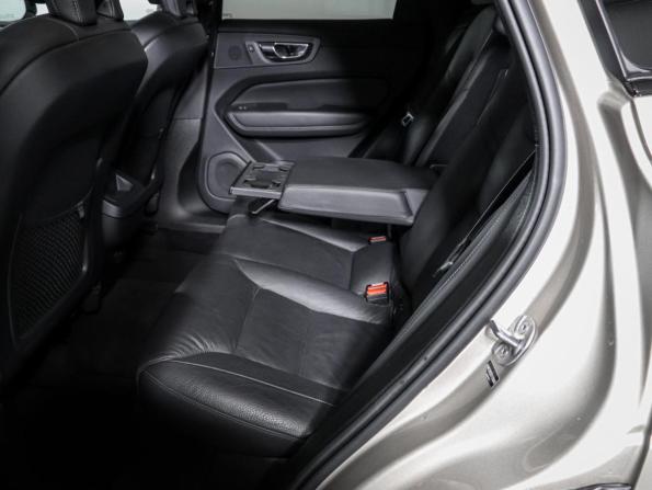 Volvo XC60 II Рестайлинг с пробегом 2024 года, цена 4 990 000 рублей, 17195 км, внедорожник, Автокод Объявления