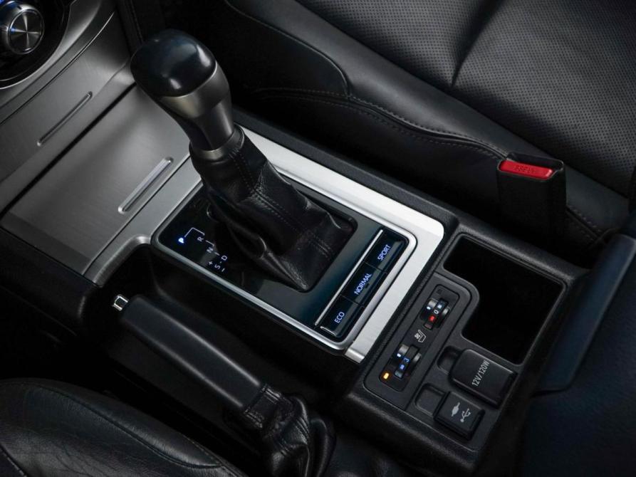 Toyota Land Cruiser Prado 150 Series Рестайлинг 2 Москва  - изображение 18