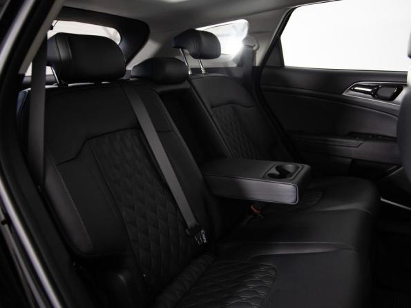Kia Sportage V с пробегом 2023 года, цена 4 099 000 рублей, 20449 км, внедорожник, Автокод Объявления