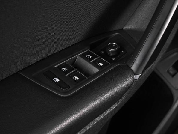 Volkswagen Tiguan II с пробегом 2017 года, цена 2 579 000 рублей, 131348 км, внедорожник, Автокод Объявления