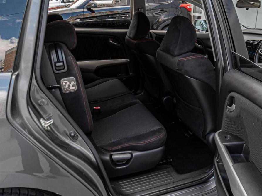 Honda Stream II Рестайлинг Краснодар  - изображение 12